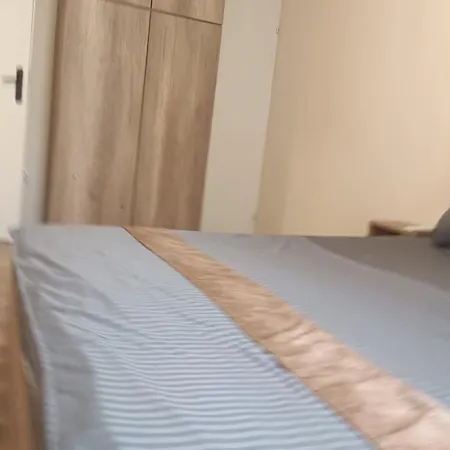 Apartm 9 Mara Gidik Street 16 Apartment