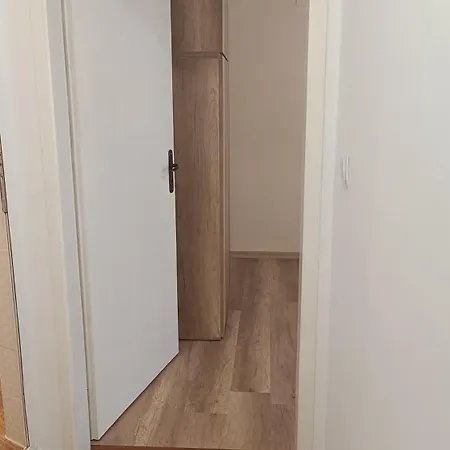Apartm 9 Mara Gidik Street 16 Plovdiv