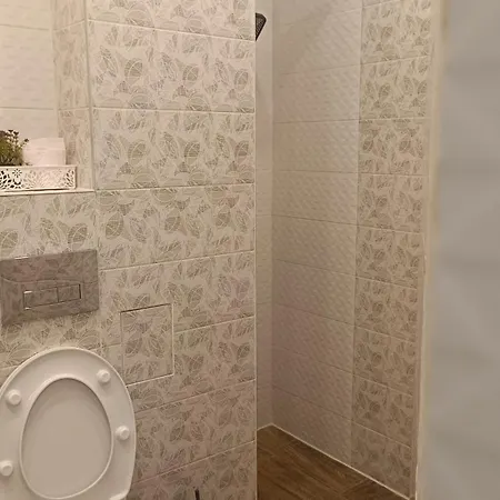 Apartment Apartm 9 Mara Gidik Street 16 *